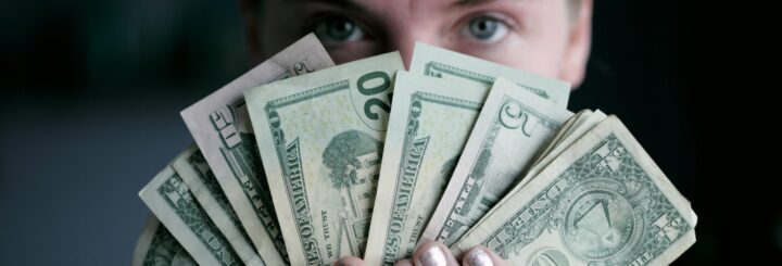 alexander-grey-rItGZ4vquWk-unsplash